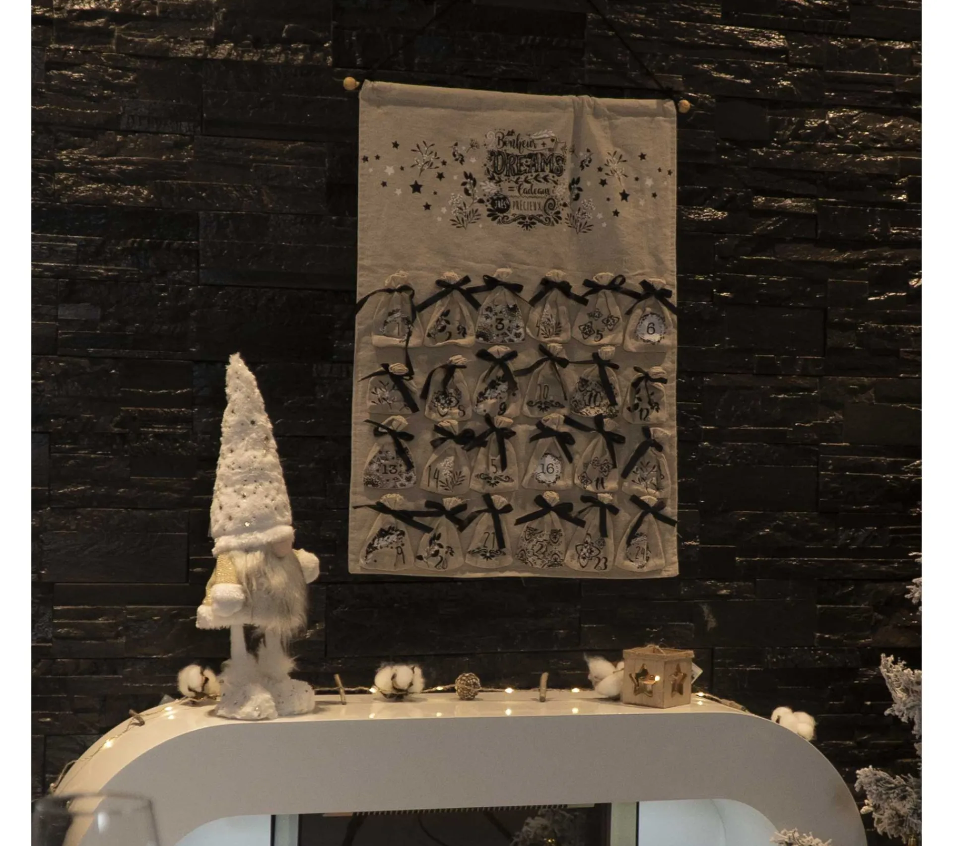 Outlet * Décoration De Noël Calendrier "Hors Piste" 65Cm Blanc