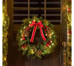 Shop HOMCOM Couronne De Noël Artificielle Lumineuse O 60 Cm 20 Led Avec Décoration
