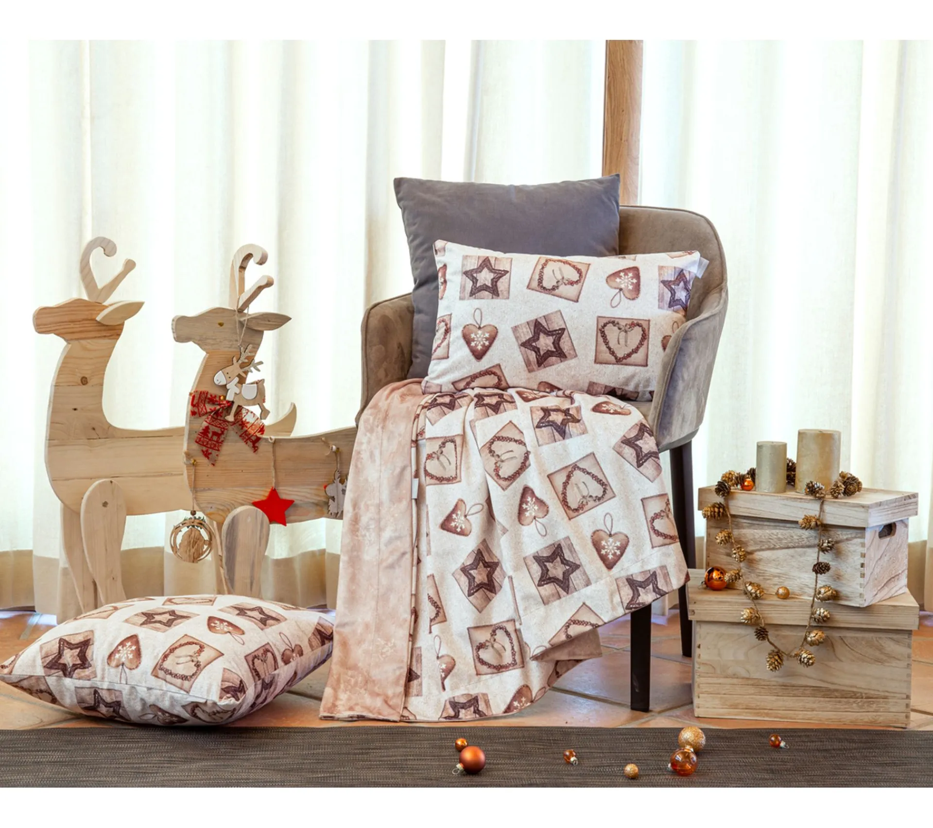 Cheap NAF NAF Housse De Coussin En Velour De Noël Warm 60X60 Cm (2)