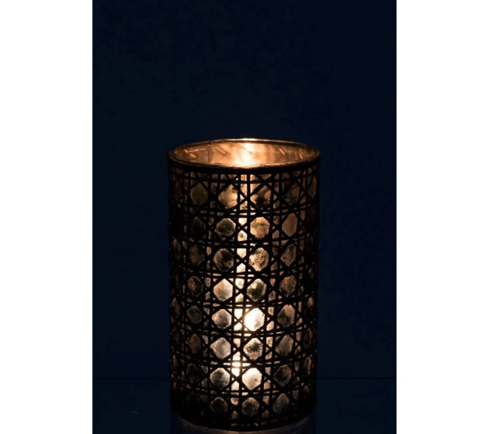 Sale * Photophore Design Rotin Et Verre "Hal" 25Cm Naturel